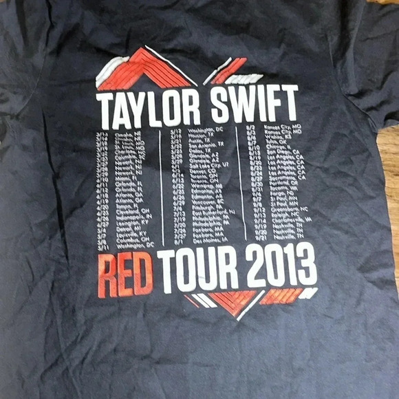 2013 Taylor Swift concert RED international TOUR blk short sleeve unisex shirt S - Picture 8 of 11